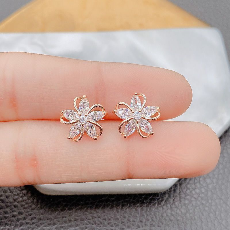 Серьги маленькие
