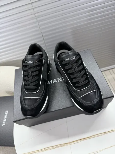 Кроссовки CHANEL