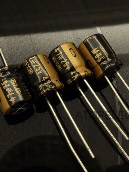 4 шт. 47uF 25V Nichicon MUSE KZ Аудио электролитический конденсатор