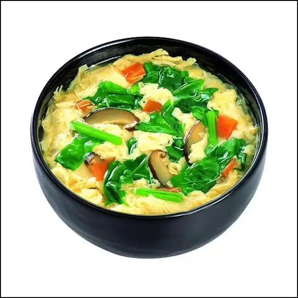 Суп с яйцом и свежими овощами, ассорти из шпината, морских водорослей, помидоров и цветков хризантемы, суп из сублимированных водорослей - полезно без добавок, питательно и вкусно, готово за 1 минуту!