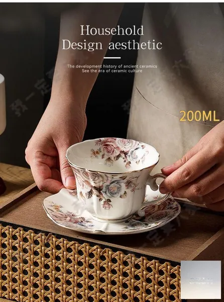 Чайная пара "Розы старой Англии", Фарфор, Royal Albert, Великобритания, вторая половина 20 века..-