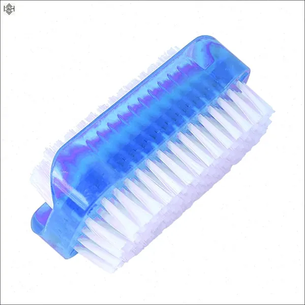 Щетка чистки ногтя