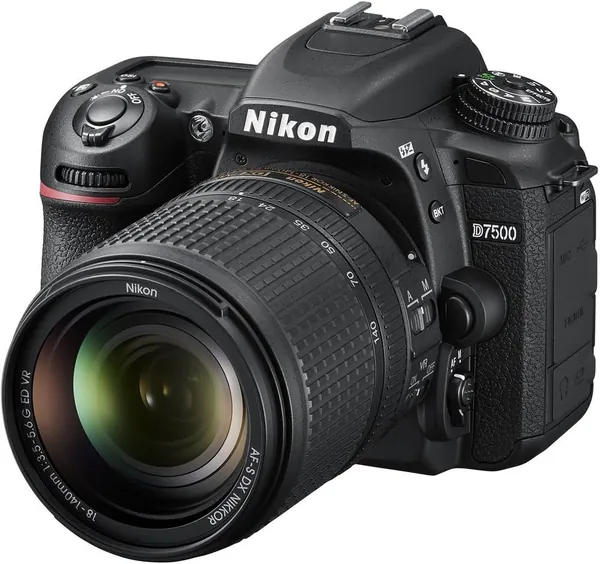 Фотоаппарат Nikon D7500 kit 18-140mm