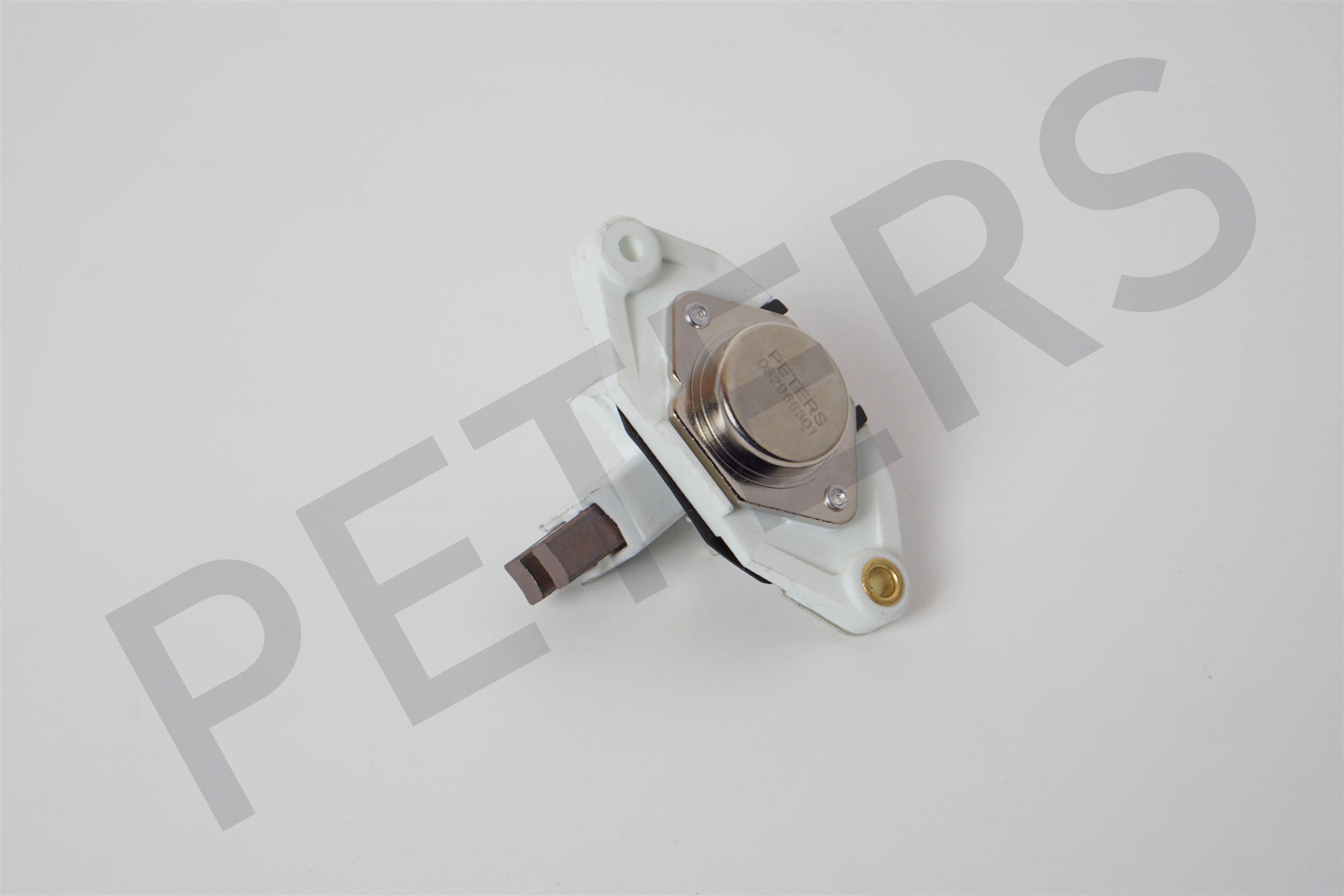 Реле-регулятор 28V для MAN, MB, DAF, Iveco, Volvo, Scania 082 966 301 PETERS