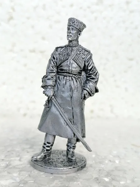Оловянная военно-историческая миниатюра в масштабе 1/32 ( 54 мм ).Модель оловянного солдатика из серии - " Вторая мировая война"-Майор Терских казачьих кавалерийских частей РККА, 1939-43 гг.
