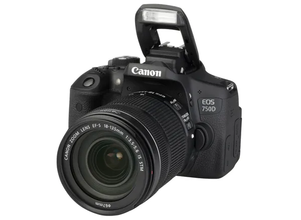 Фотоаппарат Canon 750D kit 18-135mm IS STM