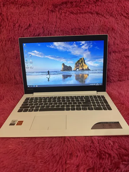 Lenovo IdeaPad 320 Ноутбук 15.6" | Intel Core i3-7020U | 8 ГБ | AMD Radeon 530 2 ГБ | SSD 256 ГБ | Игровой, Для работы, Для учёбы Игровой ноутбук, RAM 8 ГБ, SSD 256 ГБ, AMD Radeon 530 (2 Гб)