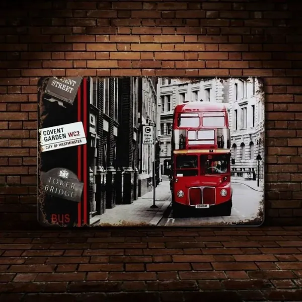 Табличка на стену металлическая декоративная THE RED BUS винтаж 20х30 см