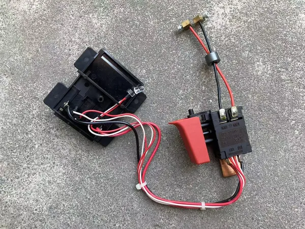 Переключатель Metabo 18V KHA 18 / SBE 18 LTX 18V